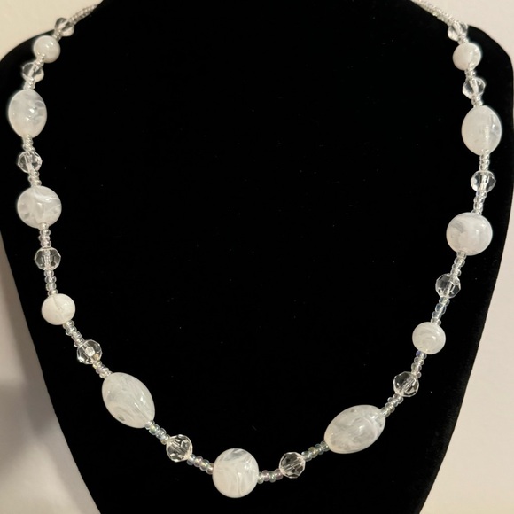 ⚜️3 for $30⚜️ Long White Translucent Acrylic Beaded Necklace (Station Necklace) - Picture 7 of 9